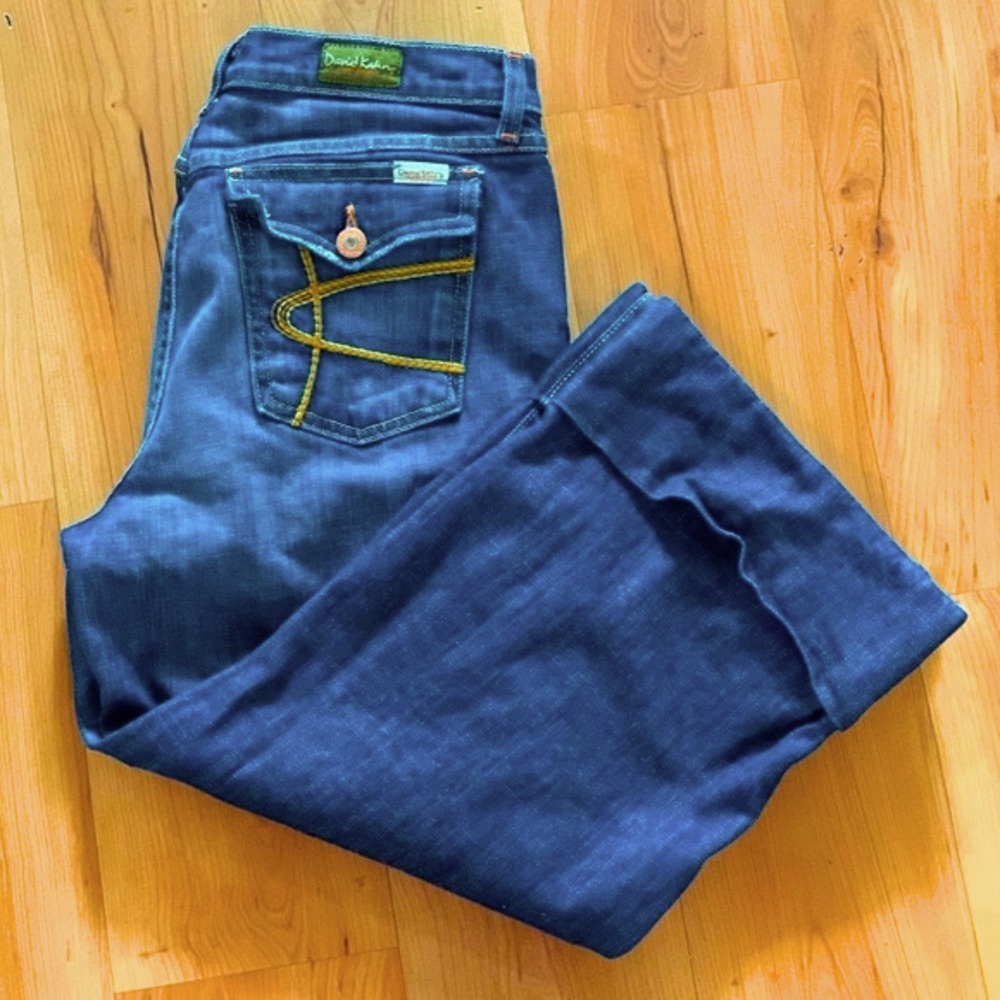 Size 10 David Kahn cuffed cropped jean